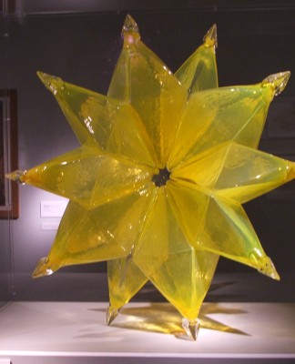 tacoma museum of glass