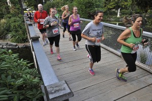 After a hot summer run, cool off with refreshments during Metro Parks' Thirsty Summer Nights run. Photo by Russ Carmack.