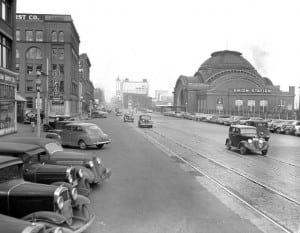 Pacific Ave and Union Station circa 1941. Photo courtesy of Tacoma Public Library. 