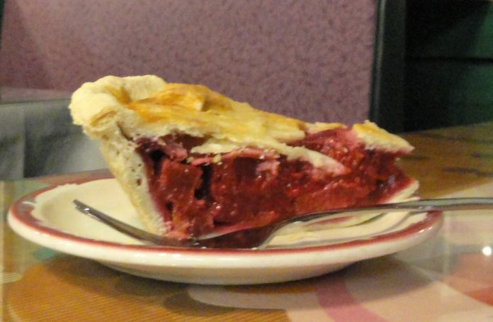 Rhubarb pie