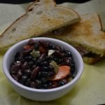 Vegan chili and sandwich